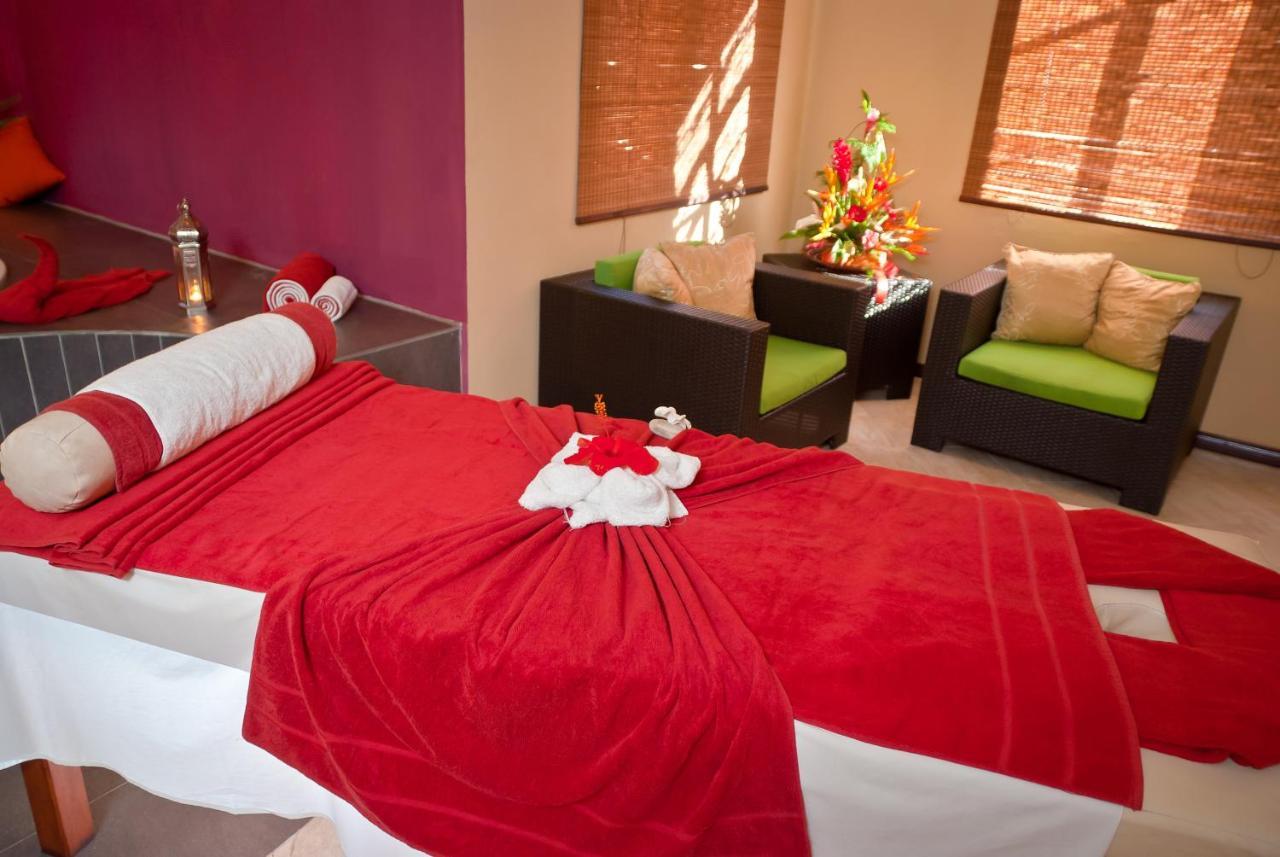 Jalsa Beach Hotel & Spa Poste Lafayette Buitenkant foto
